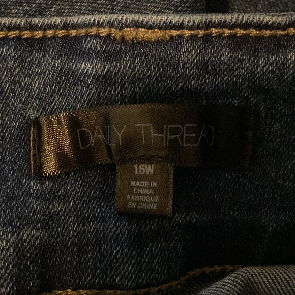 Daily Thread 16w jeans - Picture 5 of 8